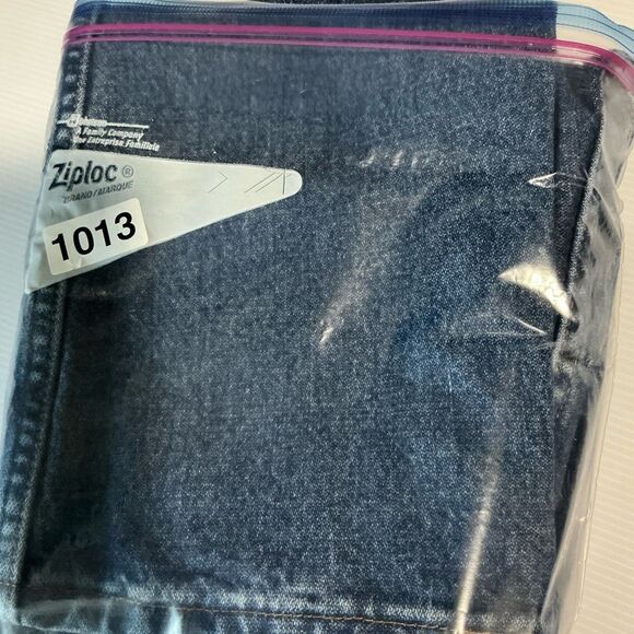 Men's WRANGLER Classic Blue Jeans - Picture 7 of 9